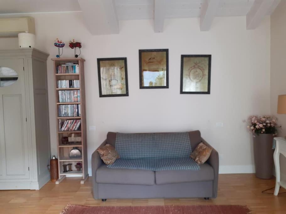 Appartamento Elegant House With A Garden Mira Esterno foto