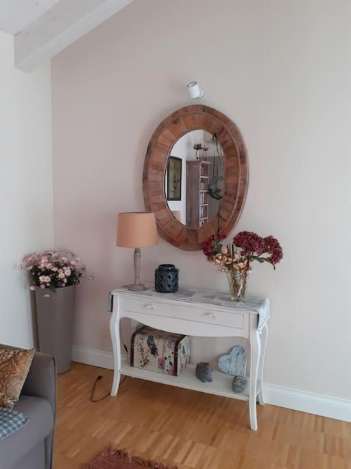 Appartamento Elegant House With A Garden Mira Esterno foto